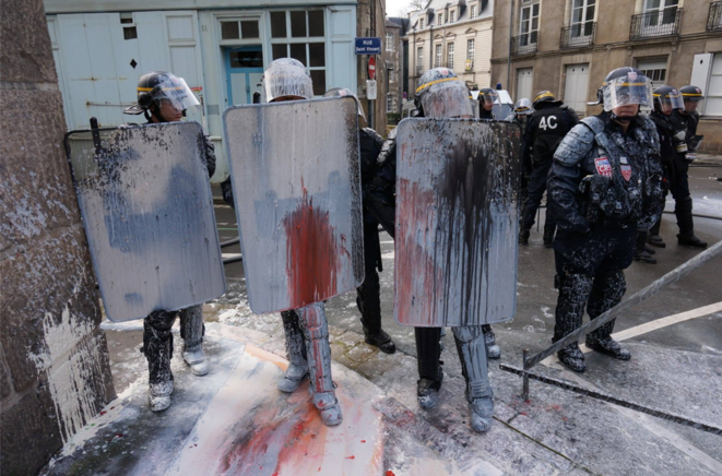 À Nantes le 22 février 2014, lors de la manifestation contre l'aéroport Notre-Dame-des-Landes À Nantes le 22 février 2014, lors de la manifestation contre l'aéroport Notre-Dame-des-Landes